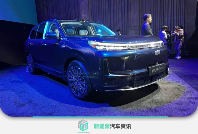 蓝莓外汇开户蓝莓交易平台移动设备端能否引领2025年的移动交易潮流？